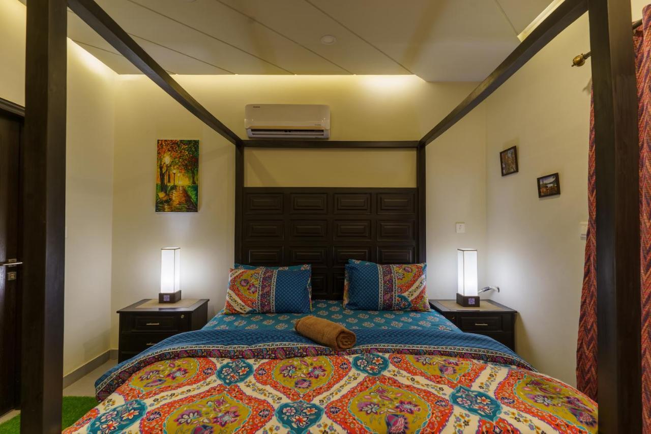 Serenity Corner Islamabad Exterior photo