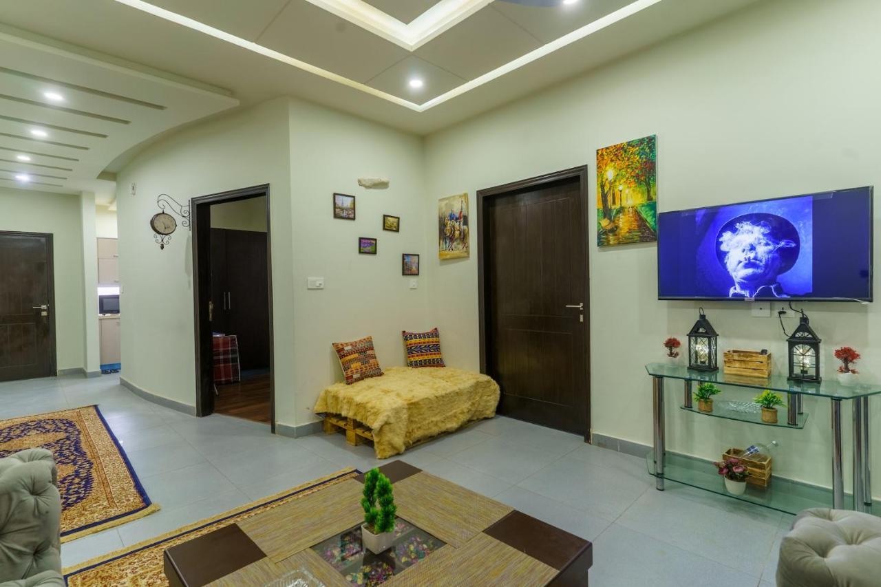 Serenity Corner Islamabad Exterior photo